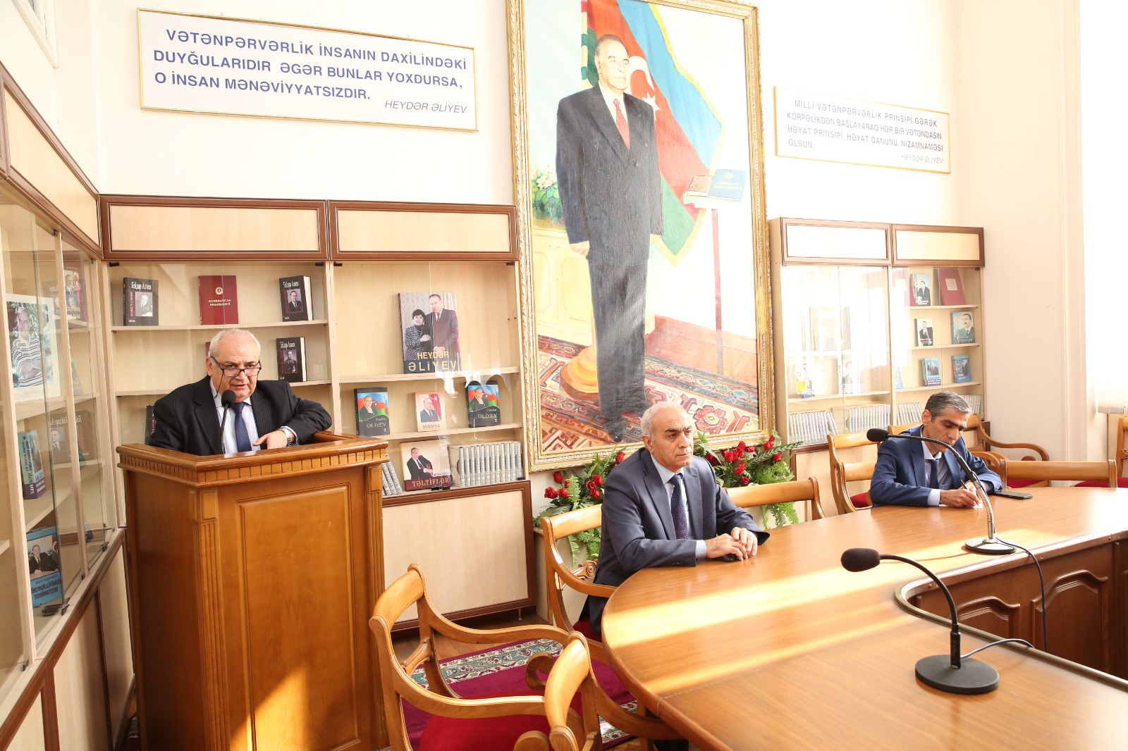 ADPU-da innovativ və tədqiqat universitetlərinə dair layihə təqdimatı oldu.